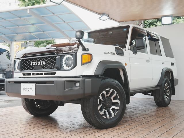 LANDCRUISER 70