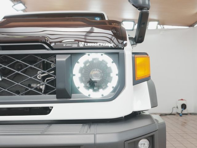 LANDCRUISER 70