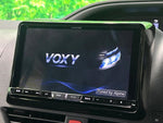 VOXY HYBRID