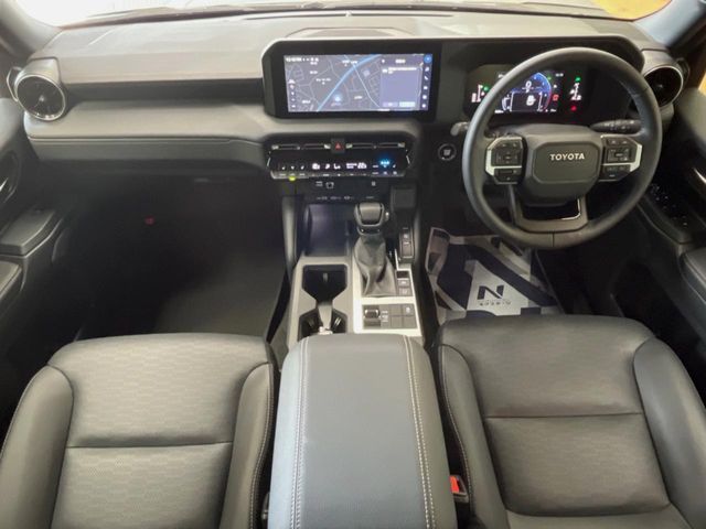 LANDCRUISER 250