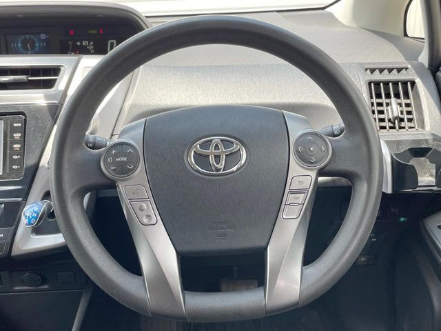 PRIUS Alpha