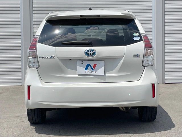 PRIUS Alpha