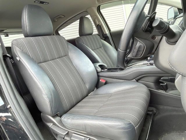 VEZEL HYBRID 4WD