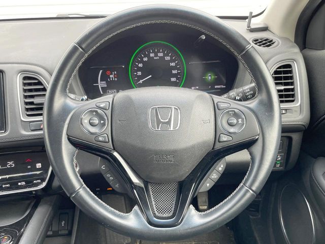 VEZEL HYBRID 4WD