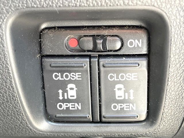 N BOX