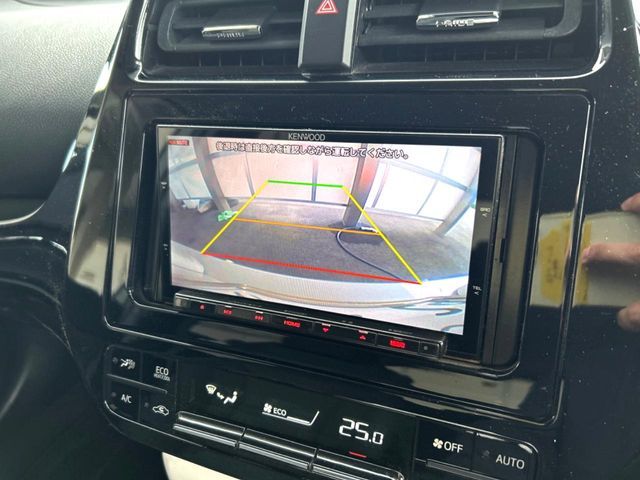 PRIUS 4WD