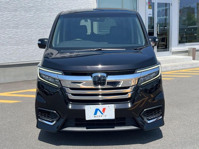 STEPWAGON e:HEV SPADA
