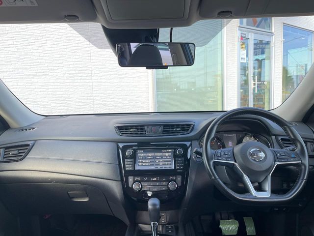 X-TRAIL HYBRID 4WD