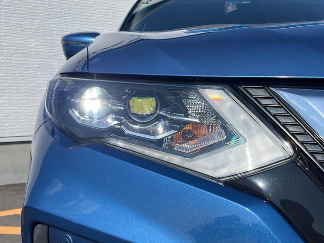 X-TRAIL HYBRID 4WD