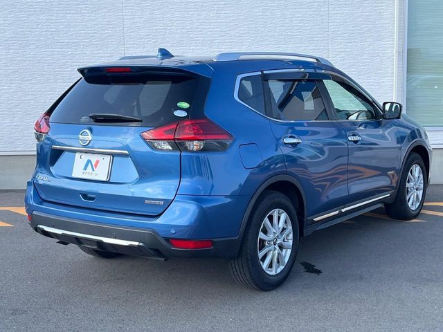 X-TRAIL HYBRID 4WD