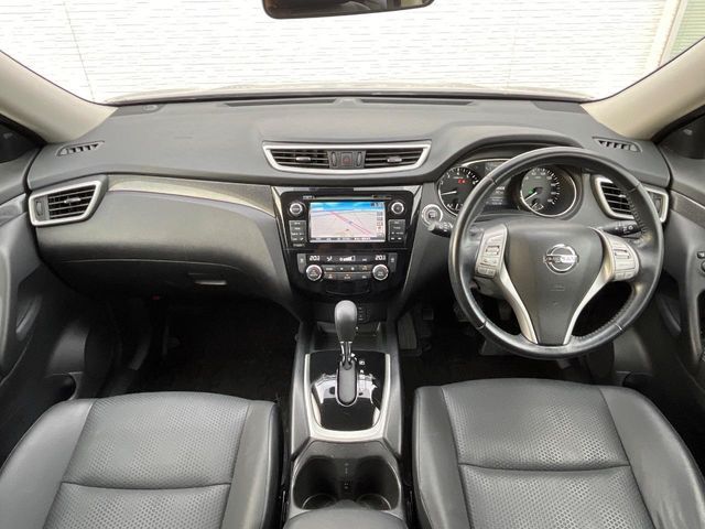 X-TRAIL 2WD