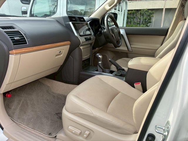 LANDCRUISER PRADO