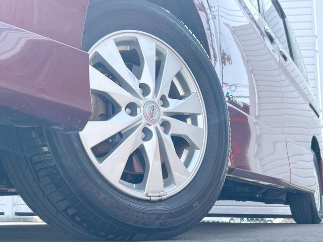 SERENA  S-HYBRID 4WD