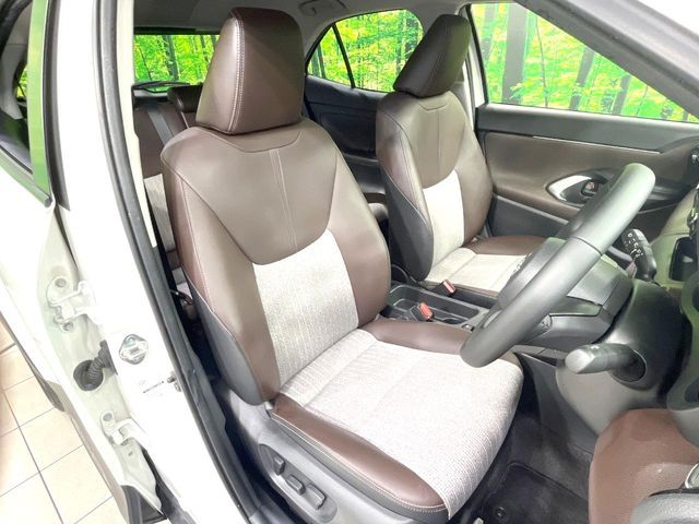 YARIS CROSS HYBRID