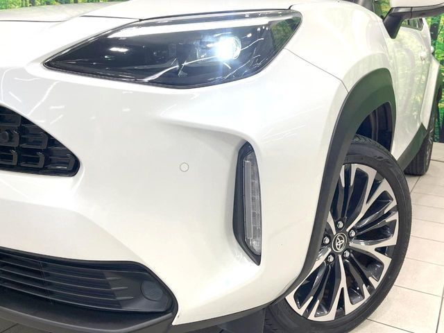 YARIS CROSS HYBRID