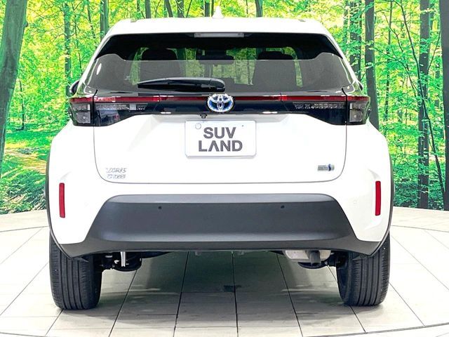 YARIS CROSS HYBRID