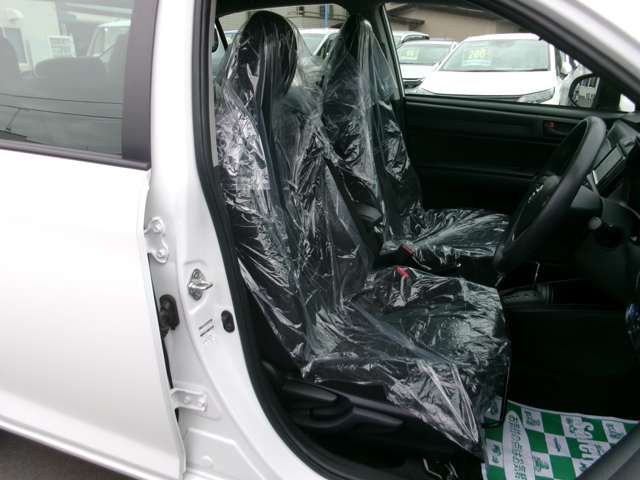 COROLLA AXIO HYBRID