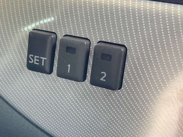 SKYLINE CROSSOVER 4WD