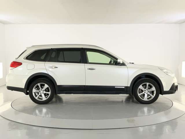 LEGACY OUTBACK