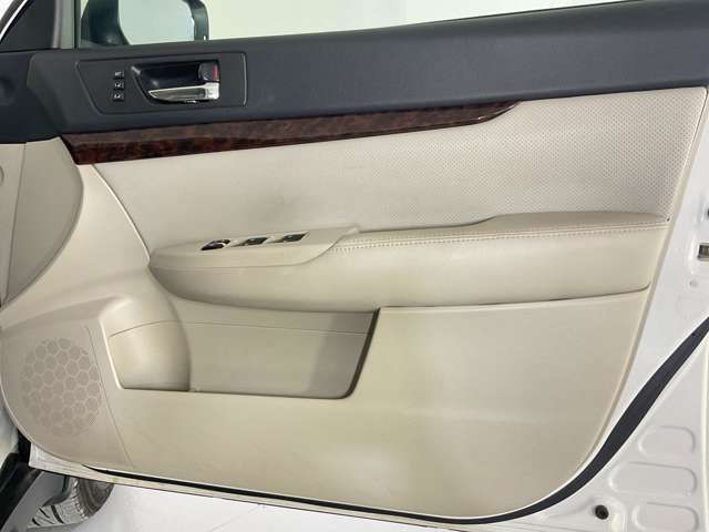 LEGACY OUTBACK