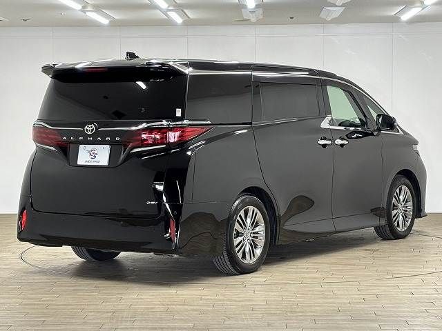 ALPHARD hybrid