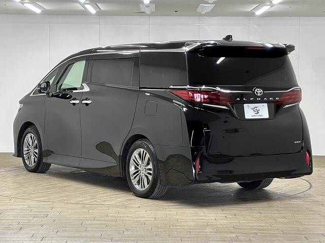 ALPHARD hybrid