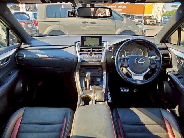 LEXUS NX300h