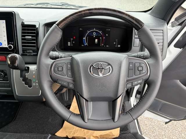 HIACE van 2WD