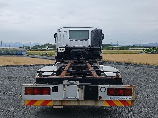 GIGA