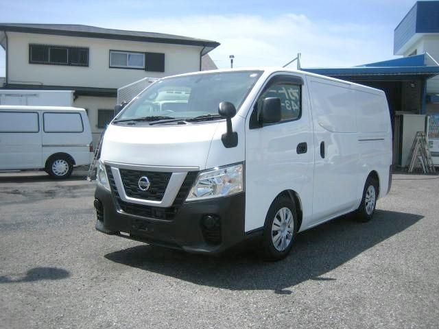 CARAVAN van 2WD