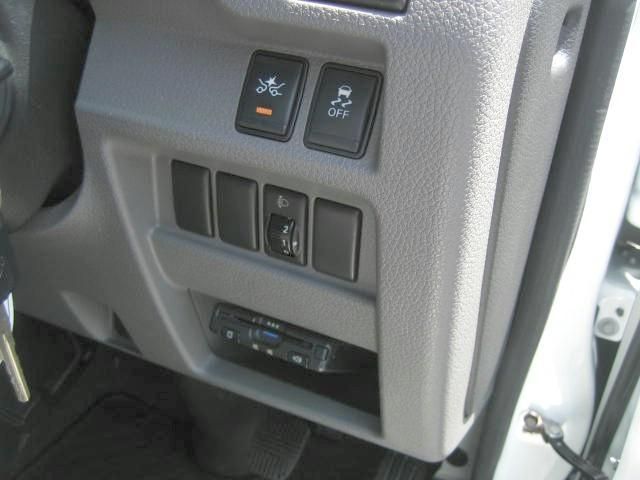 CARAVAN van 2WD