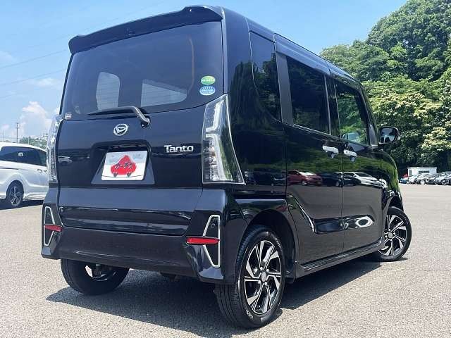 TANTO CUSTOM 4WD