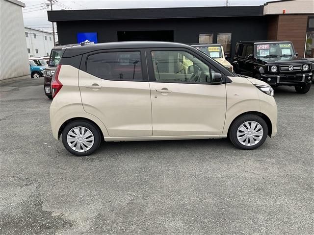 eK WAGON