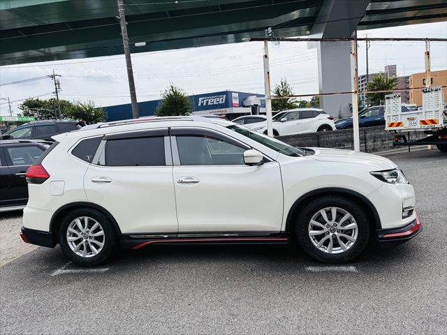X-TRAIL HYBRID 4WD