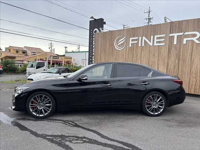 SKYLINE