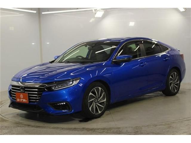 INSIGHT sedan