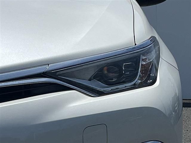 AURIS HYBRID
