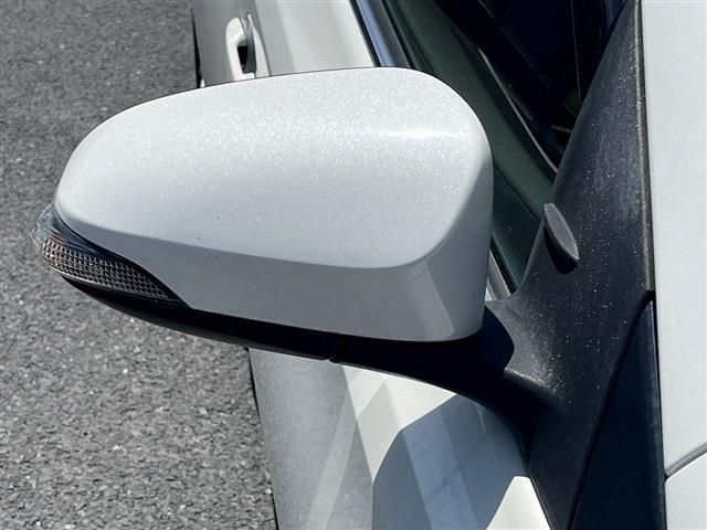 AURIS HYBRID
