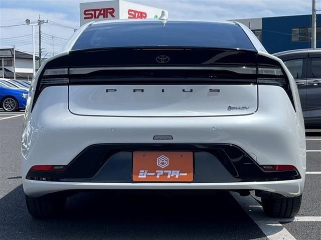 PRIUS PHV