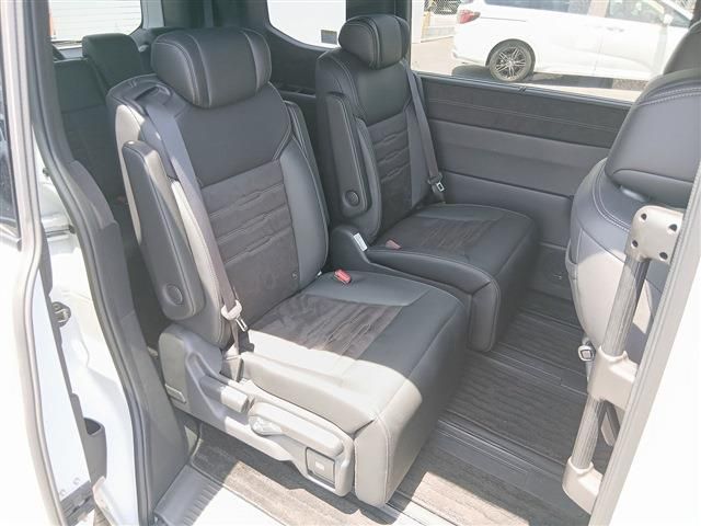 STEPWAGON e:HEV