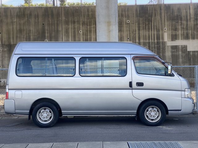 CARAVAN coach