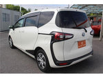 SIENTA HYBRID