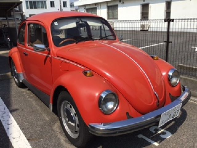 VOLKSWAGEN BEETLE