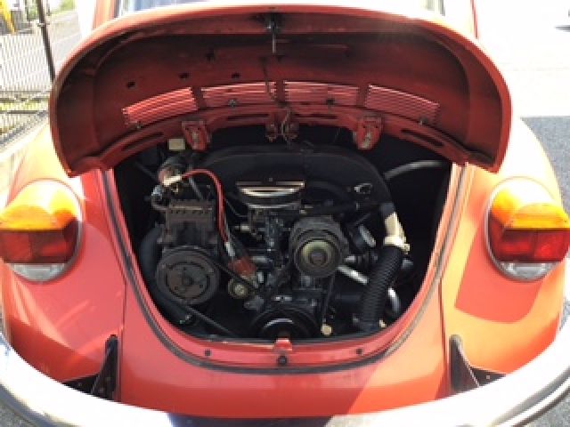 VOLKSWAGEN BEETLE