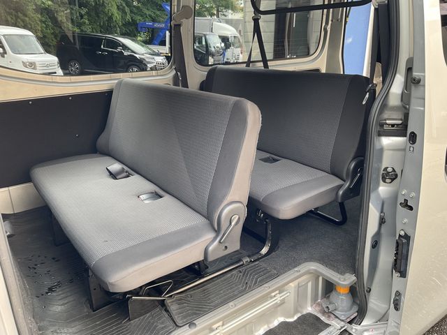 NV350 CARAVAN 1.15t
