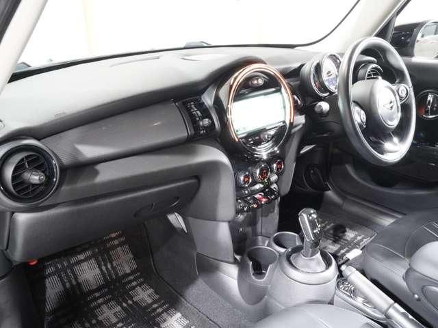 MINI COOPER 5DOOR