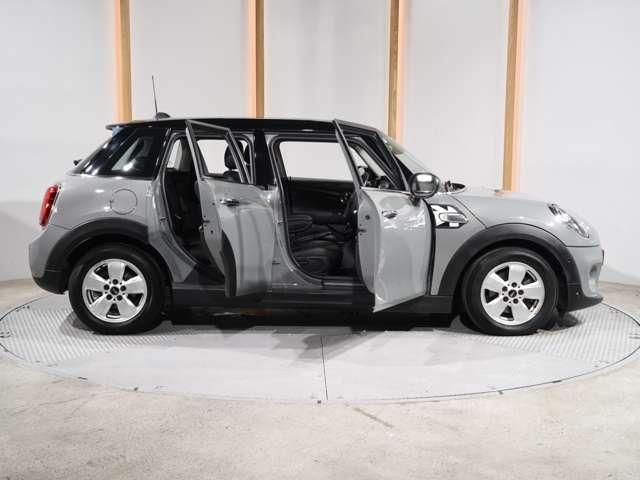 MINI COOPER 5DOOR