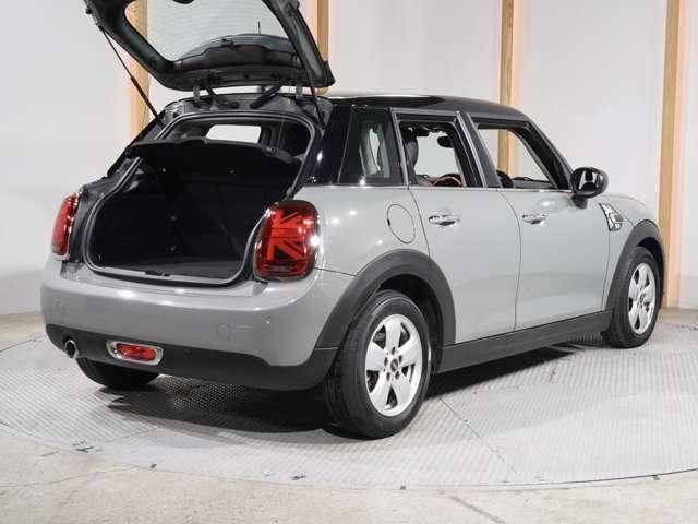 MINI COOPER 5DOOR