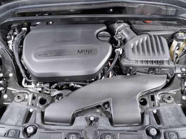 MINI COOPER CROSSOVER