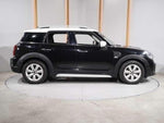 MINI COOPER CROSSOVER